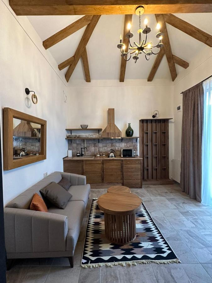 Karse Hotel Амбролаури Екстериор снимка