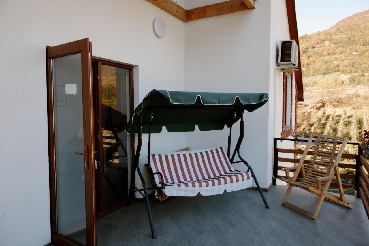 Karse Hotel Амбролаури Екстериор снимка